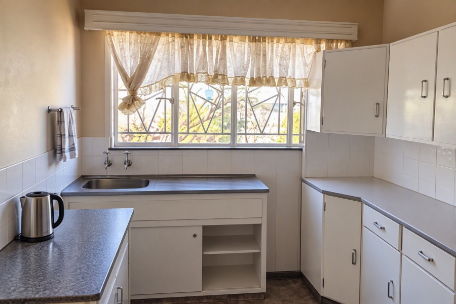 3 Bedroom Property for Sale in Leeudoringstad North West